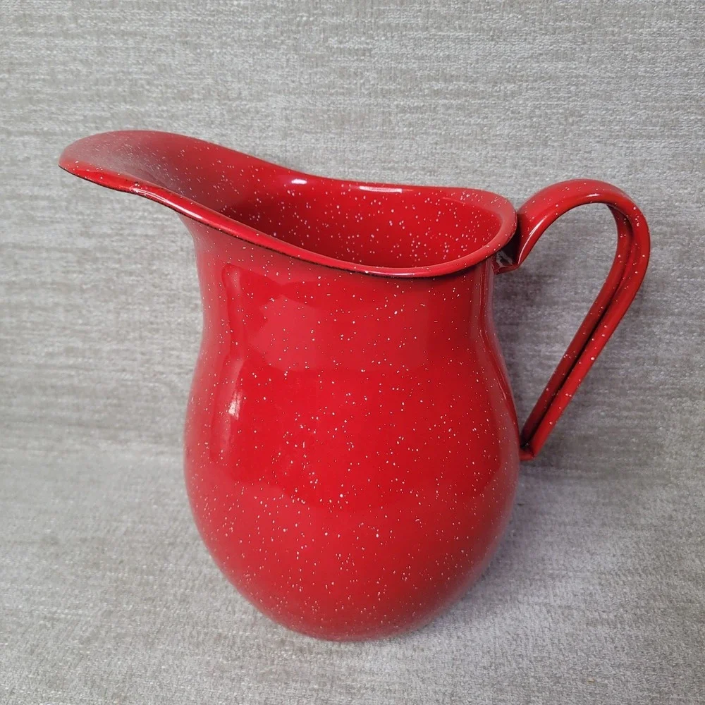Crate & Barrel OLD STOCK Tinware Red & White Metal Pitcher & Stock Pot Set NEW